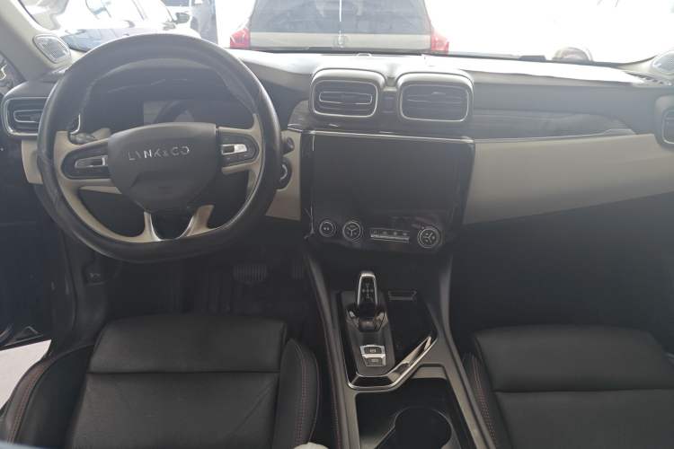 Used Lynk & Co 02 2022 1.5T DCT Shine Pro
