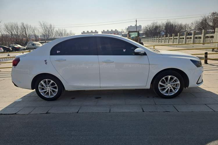 Used Geely Auto Emgrand 2021 UP 1.5L Manual Luxury Model
