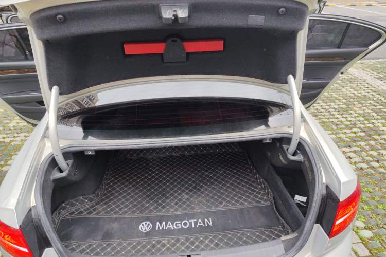 Used Volkswagen Magotan 2019 330TSI DSG Leading Model China VI Standard