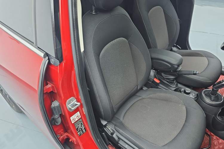 Used  MINI 2018 1.5T ONE PLUS Five-Door Edition
