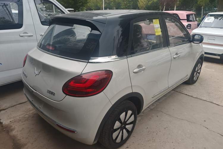 Used Wuling Bingo 2024 410 km Lingxi Deluxe Edition
