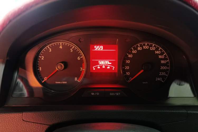 Used Volkswagen Santana 2015 1.4L Manual Fashion Edition
