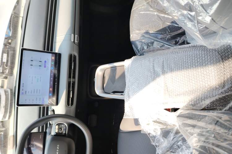 Used Dongfeng NAMMI 01 
