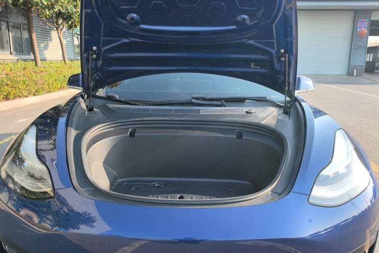 Used Tesla Model 3 2019 Standard Range Rear-Drive Upgraded Version
