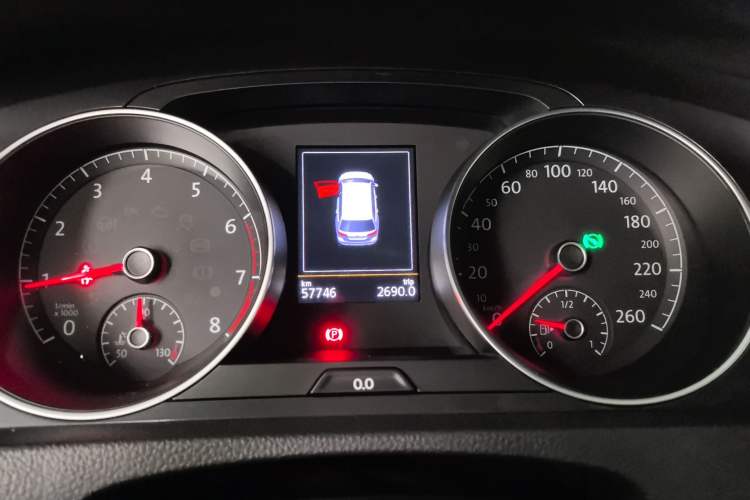 Used Volkswagen Golf 2019 1.8TSI Travel Edition
