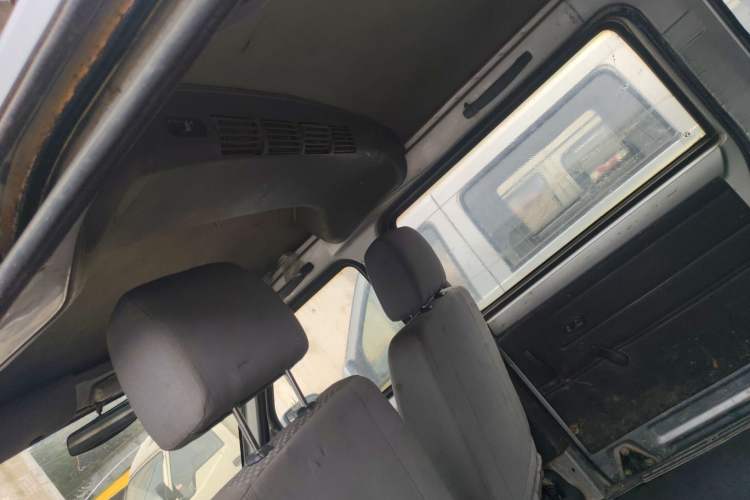 Used BAIC Weiwang 307 2014 1.2L Standard A12
