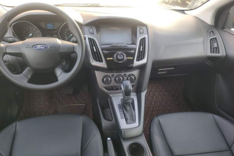 Used Ford Focus 2012 Hatchback 1.6L Automatic Comfort Model
