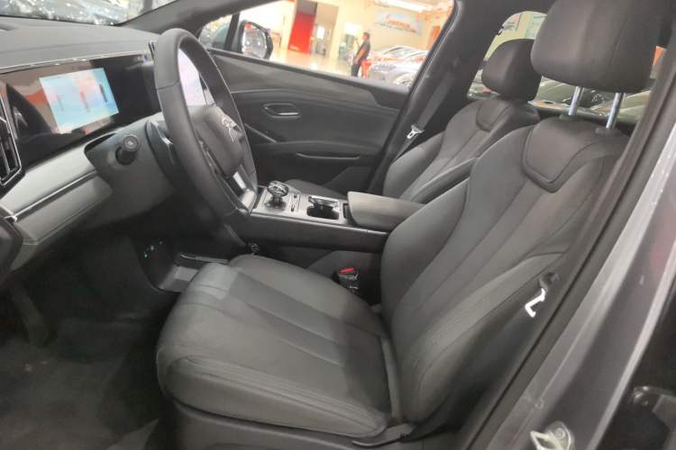 Used BYD Song L DM-i 2025 Intelligent Driving Version 112 km Leading Trim
