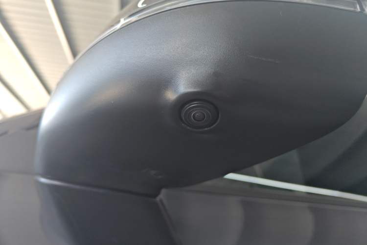 Used Lynk & Co 02 2022 1.5T DCT Shine Pro
