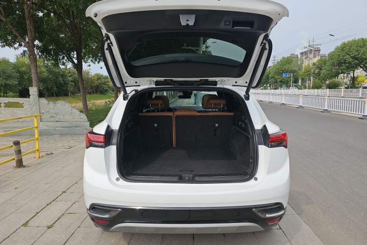 Used Buick Envision 2020 Encore GX S 652T Two-Wheel-Drive Limited-Edition S Sport Version
