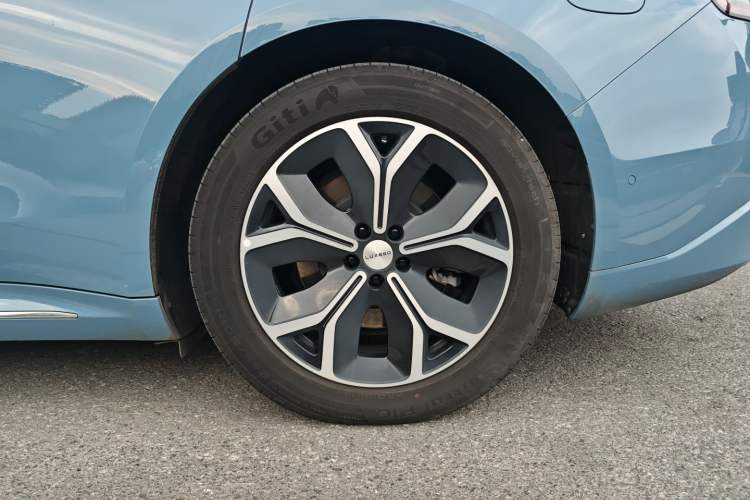 Used Hima Luxeed S7 2024 Max Rear-Drive Long-Range Intelligent Driving Version
