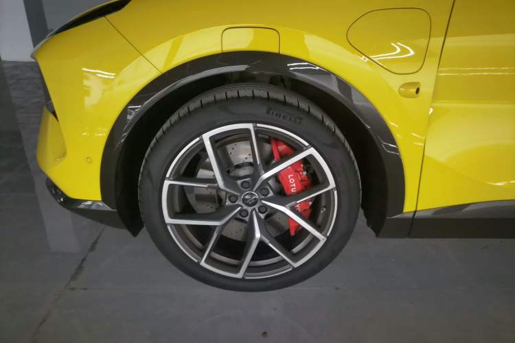 Used  ELETRE 2023 ELETRE R+
