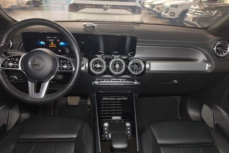 Used Mercedes-Benz GLB 2021 GLB 200 Dynamic Edition
