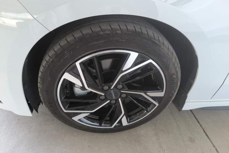 Used Lynk & Co 03 2023 1.5T EM-F PM
