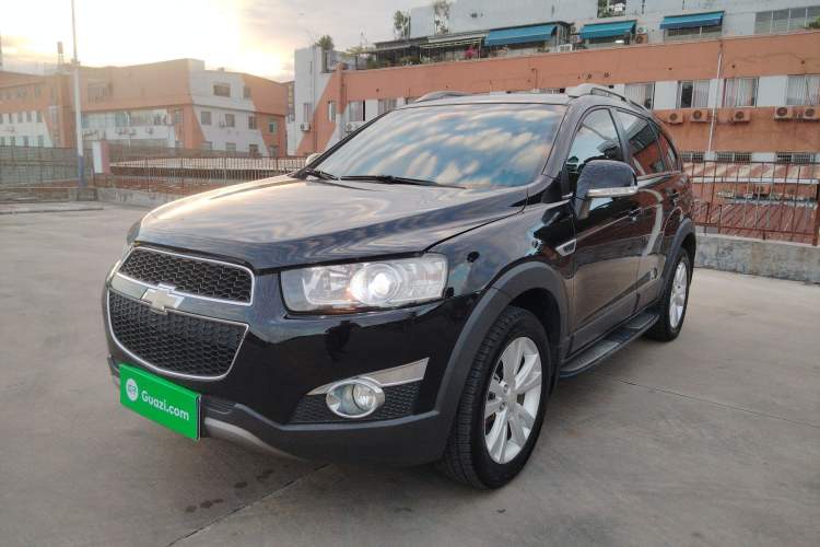 Used Chevrolet Captiva 2014 2.4L 4x4 Flagship Edition 7 Seats