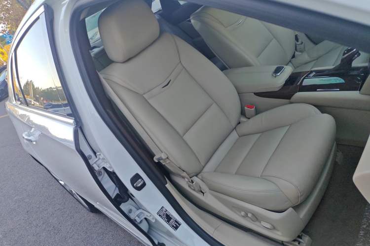 Used Cadillac XTS 2017 28T Elite Model
