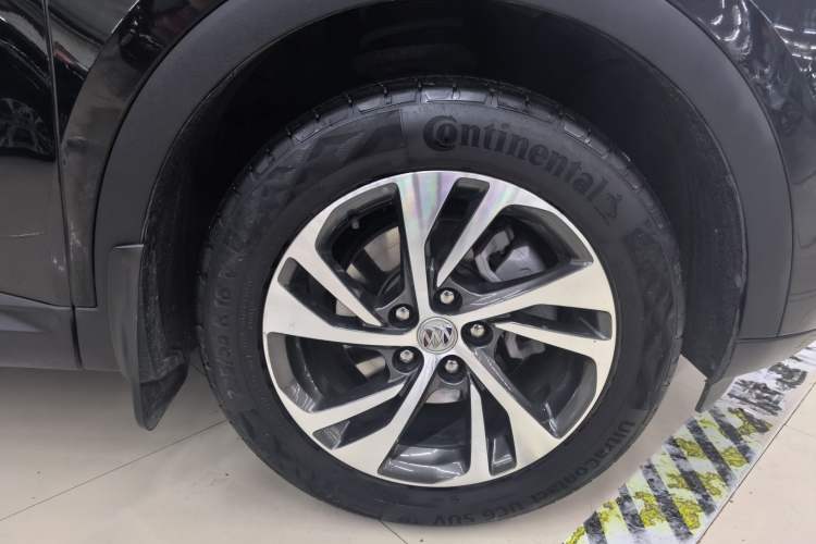 Used Buick Envision 2023 Encore S 552T Two-Wheel Drive Luxury Model