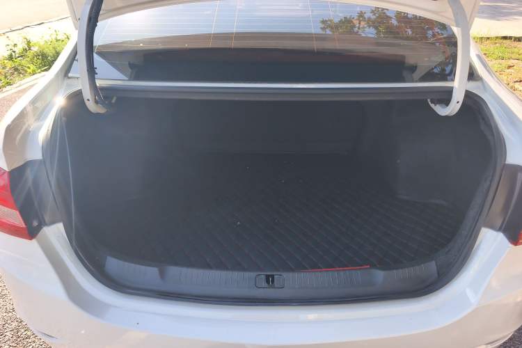 Used Buick GT 2017 15N Manual Entry-Level Trim
