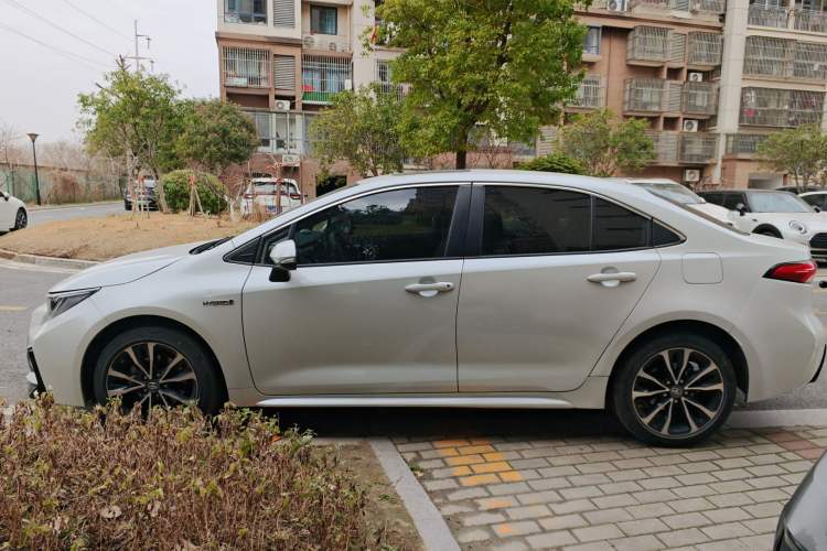 Used Toyota Levin 2021 Dual-Motor 1.8H E-CVT Sport Edition
