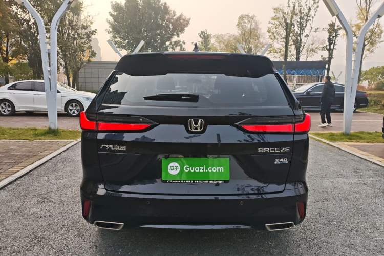 Used Honda Breeze 2025 240TURBO Two-Wheel Drive Elite Edition 5 Seats
