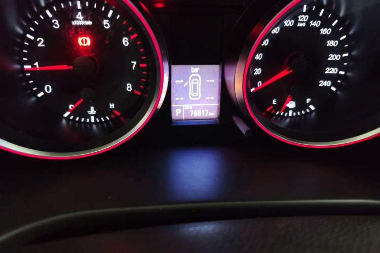 Used Haval H6 2015 Sport Edition 1.5T Automatic Two-Wheel Drive Luxury Model
