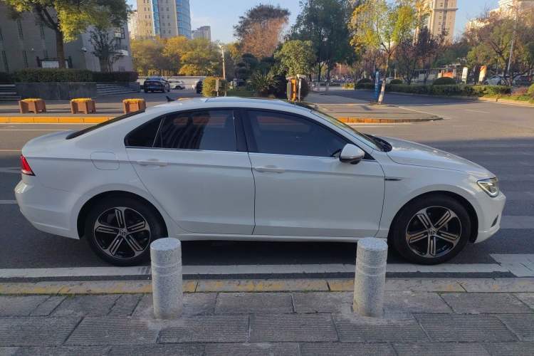 Used Volkswagen Lamando 2018 230TSI DSG Fashion Edition