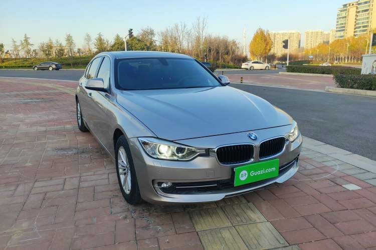 Used BMW 3 Series 2013 320Li Fashion Model
