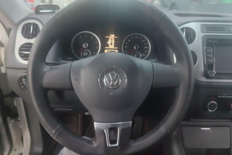 Used Volkswagen Tiguan 2015 1.8TSI Manual Two-Wheel Drive Fashion Edition
