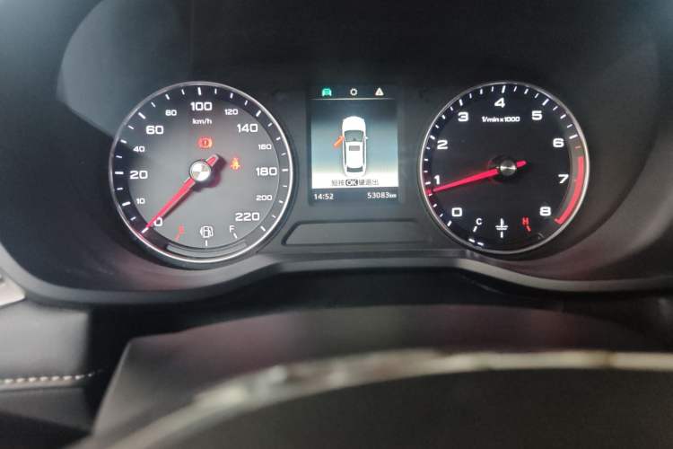 Used Roewe i5 2020 1.5L Manual 4G Connect Luxury Edition
