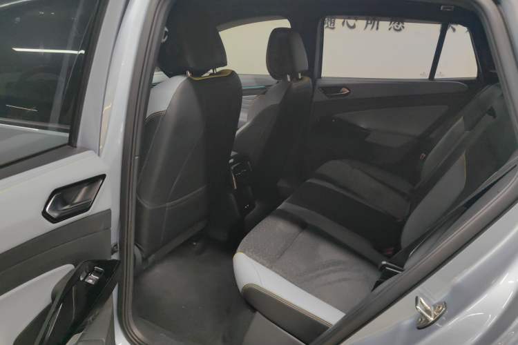 Used Volkswagen ID.4 X 2022 Smart Enjoyment Long-Range Edition