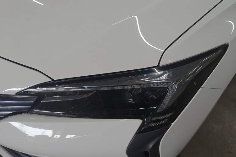 Used Buick Velite 6 2020 Plug-in Hybrid Connected Smart Edition
