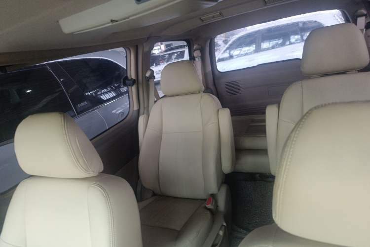 Used Buick GL8 2014 2.4L Comfort Edition
