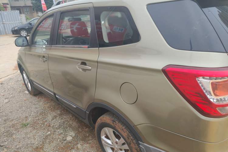 Used HYOSOW S3 2016 1.5L Manual Comfort Version China IV Emission Standard
