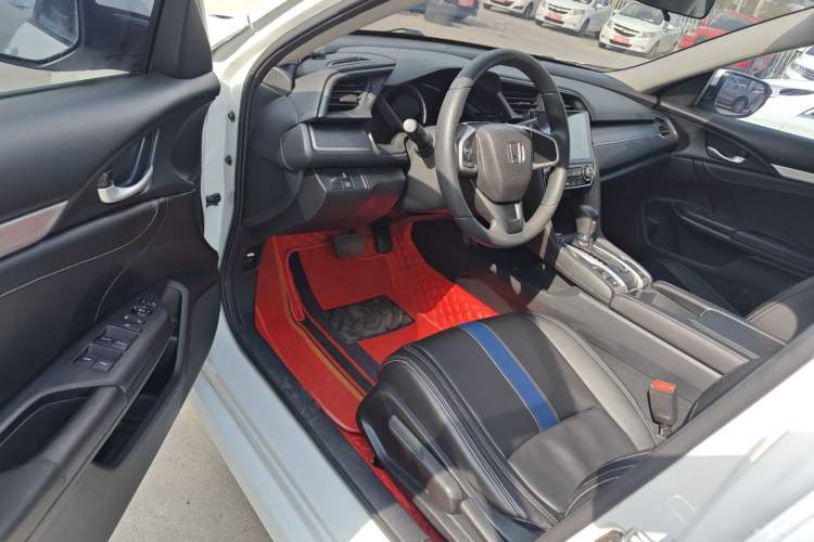 Used Honda Civic 2016 180TURBO CVT Comfort Version
