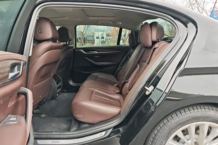 Used BMW 5 Series New Energy 2020 Mileage Upgrade Version 530Le Luxury Package
