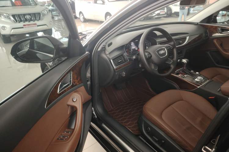 Used Audi A6L 2014 30 FSI Comfort Model
