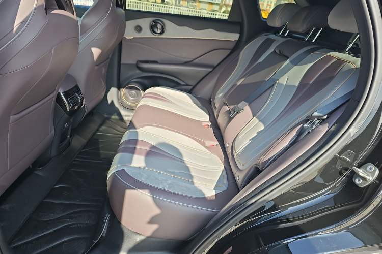 Used BYD Frigate 07 2023 DM-i 205KM Flagship Model