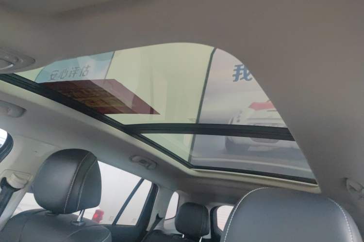 Used Roewe RX5 MAX 2022 1.5T Automatic Zhiwei Prestige Edition
