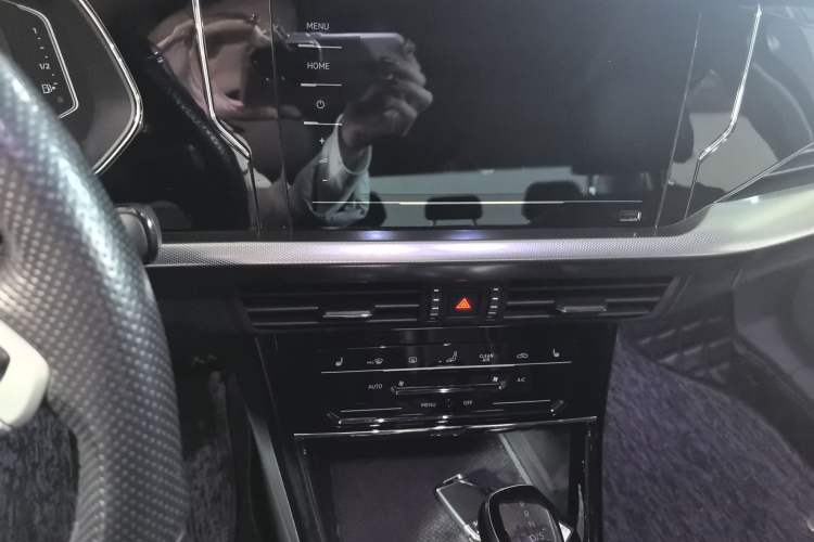 Used Volkswagen Passat 2022 330TSI Starry Elite Edition
