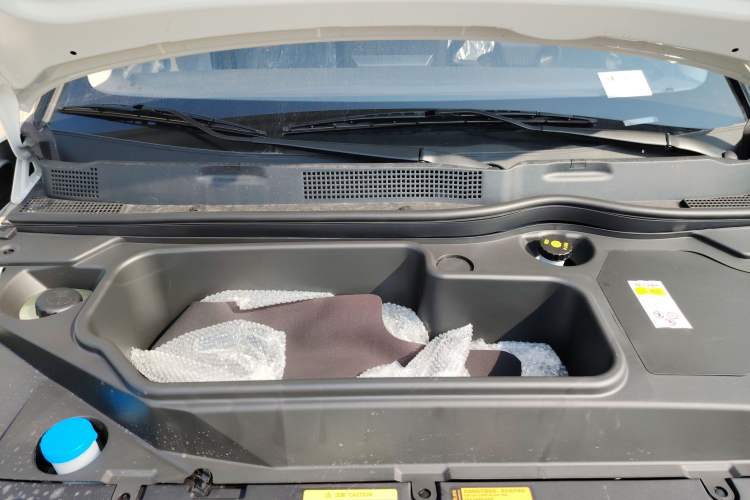 Used Dongfeng NAMMI 01 
