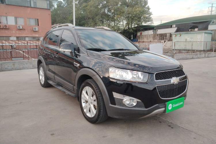 Used Chevrolet Captiva 2014 2.4L 4x4 Flagship Edition 7 Seats