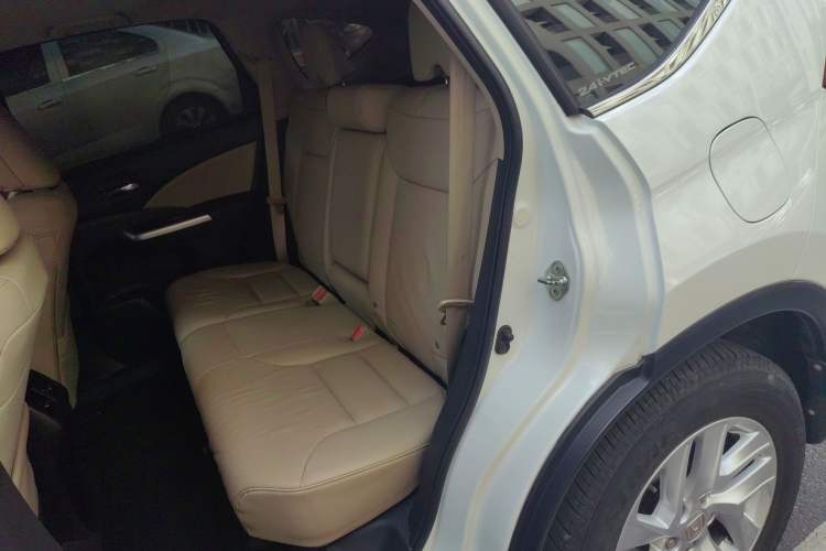 Used Honda CR-V 2015 2.4L two-wheel drive luxury version
