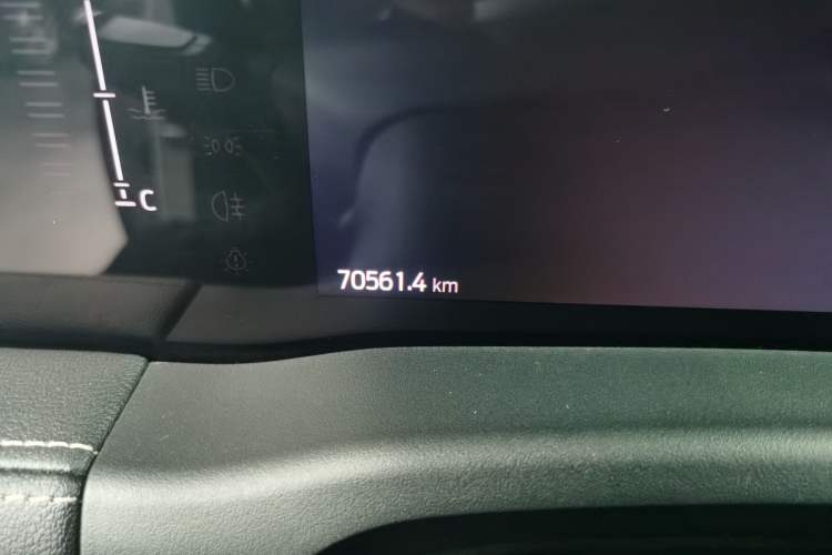 Used Ford Edge 2021 PLUS EcoBoost 245 Two-Wheel-Drive Platinum Edition 5 Seats
