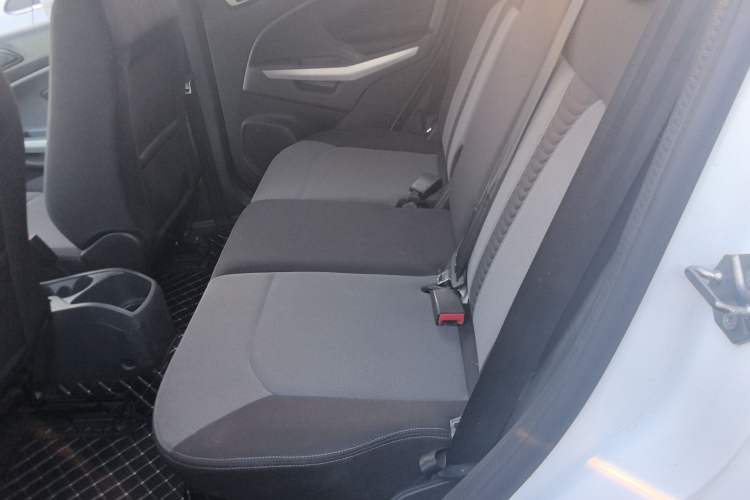 Used Ford EcoSport 2013 1.5L Manual Fashion Model
