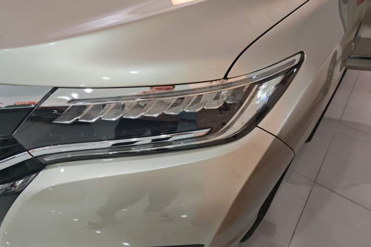 Used Honda UR-V 2017 370TURBO 2WD Prestige Edition China V