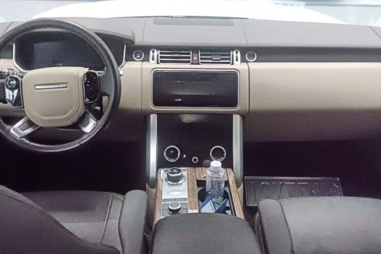 Used Land Rover Range Rover 2019 3.0 SCV6 Legacy Edition
