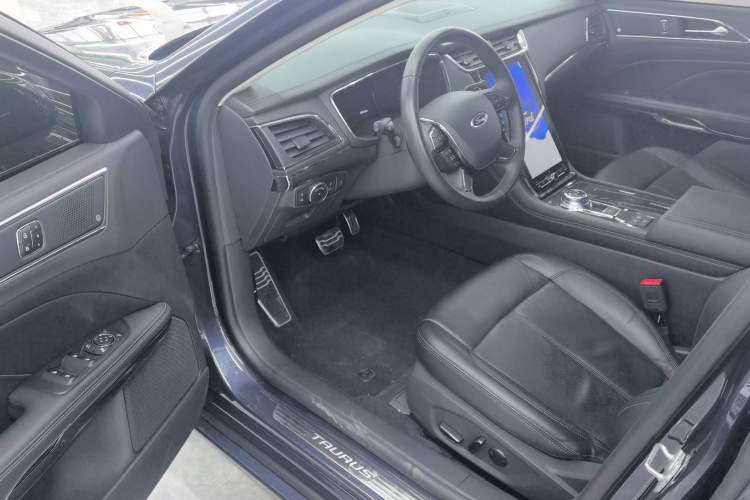 Used Ford Taurus 2019 EcoBoost 245 Premium Edition
