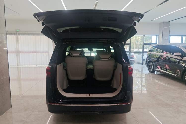 Used Buick GL8 2020 Avenir Avia Four-Seat Luxury Edition
