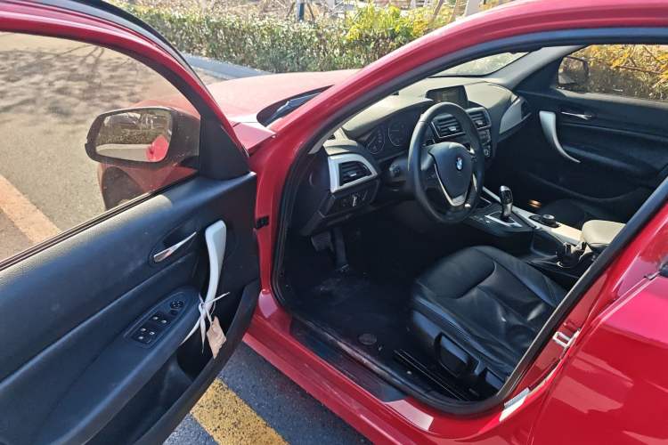 Used BMW 1 Series 2015 118i Leading Model
