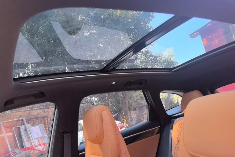 Used  L7 2025 EM-i 115km Exploration+ Edition